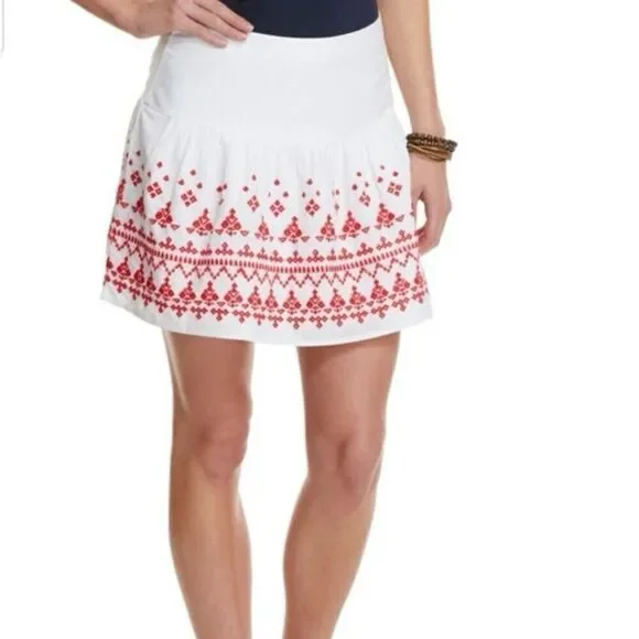 Vineyard Vines Women's Size 8 White Mini Skirt Red Embroidery Casual - Picture 1 of 9